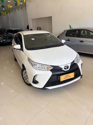 TOYOTA YARIS 1.5 16V FLEX SEDAN XL MULTIDRIVE TOYOTA YARIS 1.5 16V FLEX SEDAN XL MULTIDRIVE